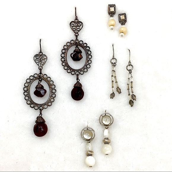 Lot of 4 Pairs of Boho Earrings - Picture 1 of 9